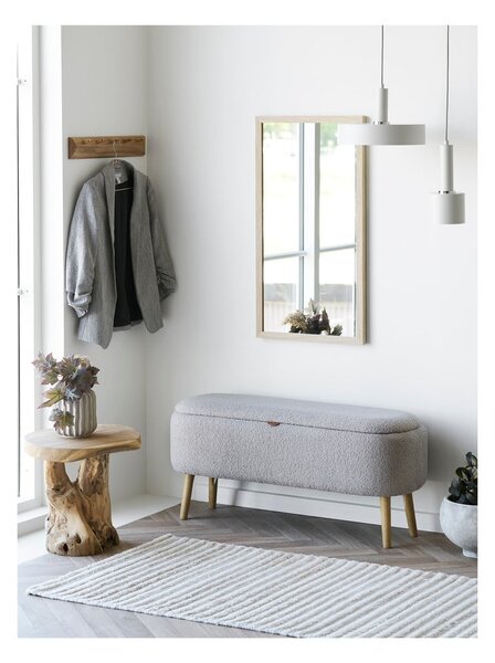 Okrogla stranska mizica iz masivnega tika ø 40 cm Palena – House Nordic