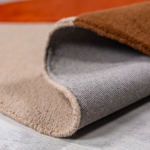 Opečnato oranžna ročno tkana volnena okrogla preproga ø 150 cm Mia Segment – Flair Rugs