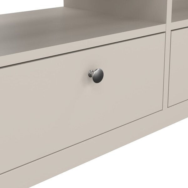 Sivo-bež TV omarica 151x54x38 cm Madrid – Tvilum