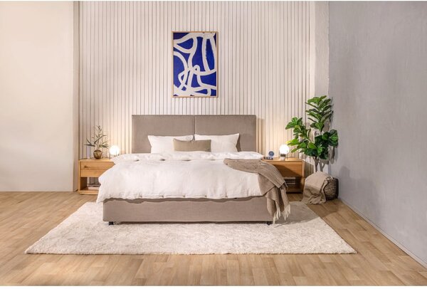 Sivorjava oblazinjena zakonska postelja s prostorom za shranjevanje z letvenim dnom 160x200 cm Myra Bold – Bonami Selection