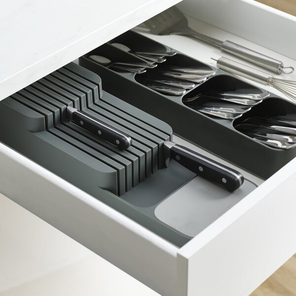 Siv plastičen organizator za pribor 11 x 39,5 cm Duo – Joseph Joseph