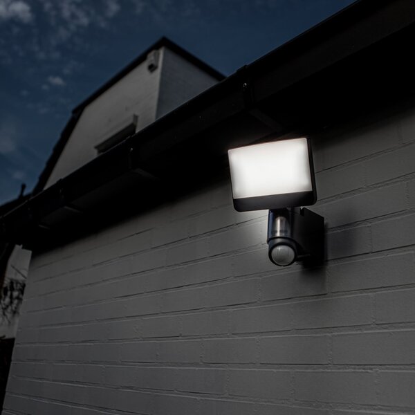 LUTEC Zunanji stenski reflektor SUNSHINE z LED-senzorjem, 25 cm, temno siva, IP54, Siva, Plastika, Sodobni, Stenski reflektor