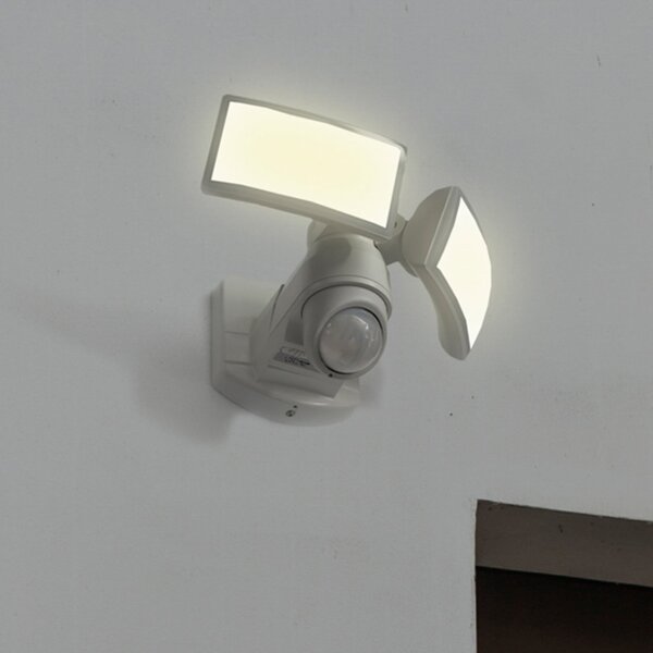 LUTEC Zunanji stenski reflektor ARC z LED-senzorjem, bel, 28 cm, 2-žarilni, IP54, Bela, Plastika, Sodobni, Stenska kotna