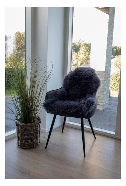 Antracitno sivo sintetično krzno 50x85 cm – House Nordic