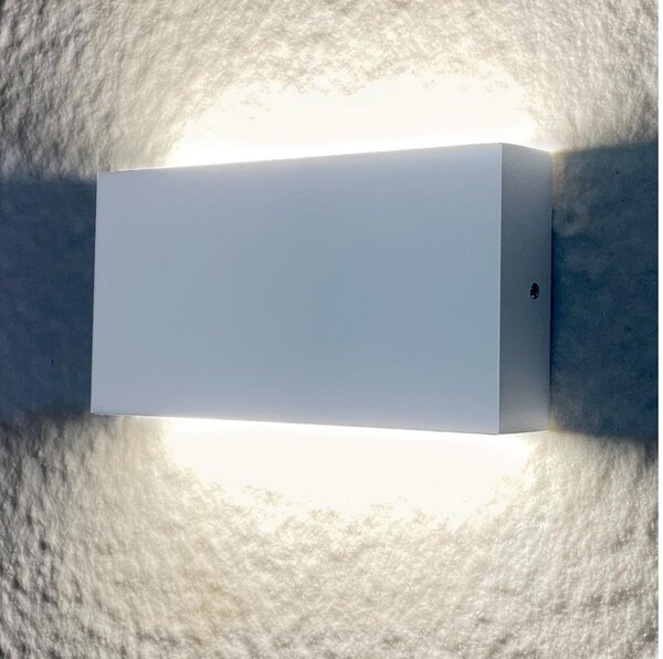 LED Zunanja stenska svetilka CHICAGO 2xLED/5,5W/230V IP44 bela