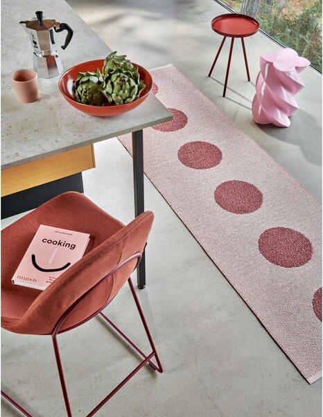 Svetlo rdeč zunanji in notranji tekač 70x200 cm Vera Pop Blush – Pappelina