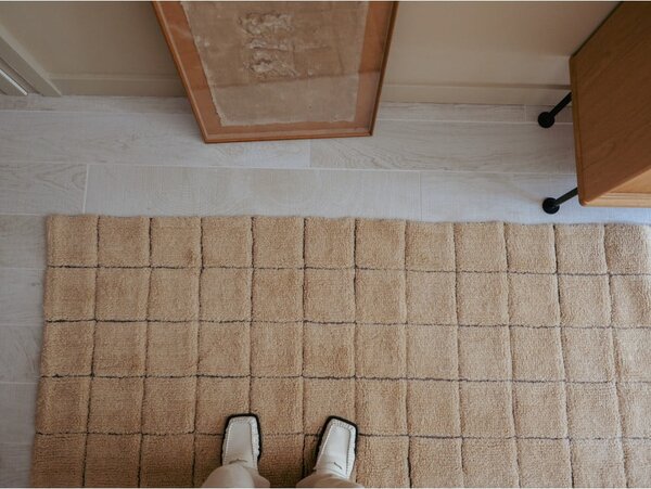 Jantaren ročno tkan volnen tekač 80x230 cm Mosaic Amber – Lorena Canals