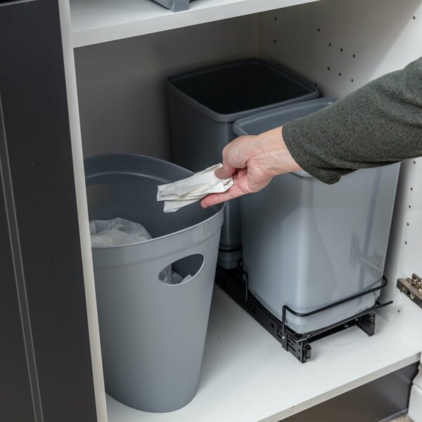 Komplet 2 sivih košev za odpadke Addis In-Cupboard Bin, 10 l