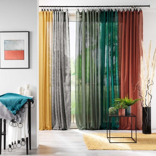 Kaki zelena prosojna zavesa iz tančice 140x240 cm Linka – douceur d'intérieur