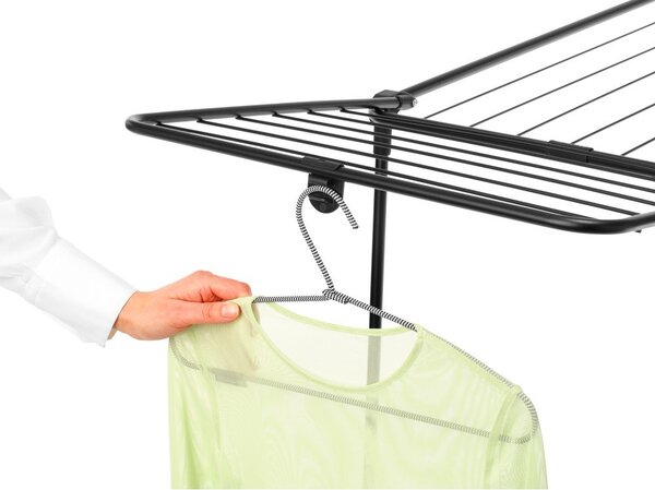 Mat črno stojalo za sušenje perila 22 m HangOn Too – Brabantia
