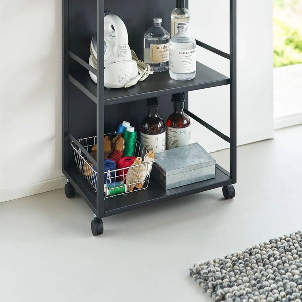 Črn kovinski regal na koleščkih 42x84,5x32 cm Tower – YAMAZAKI