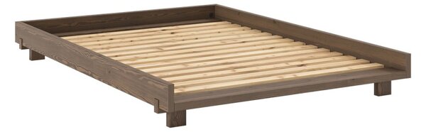 Rjava zakonska postelja iz masivnega bora z letvenim dnom 140x200 cm Social – Karup Design