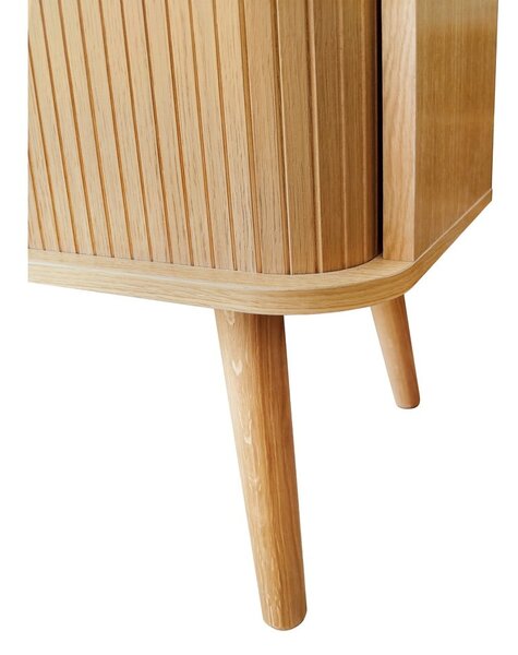 Visoka komoda v hrastovem dekorju z drsnimi vrati v naravni barvi 83x95 cm Rove – Woodman