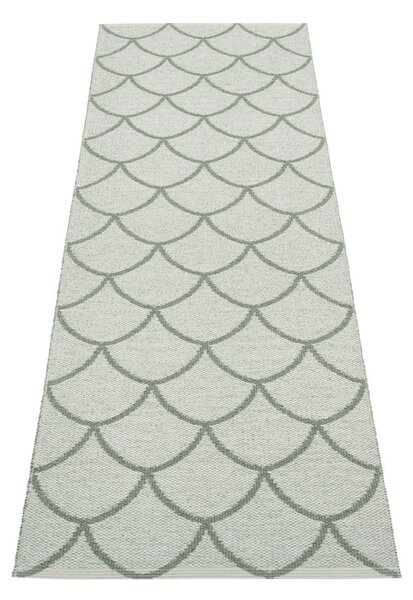 Zelen zunanji in notranji tekač 70x225 cm Kotte Army Sage – Pappelina