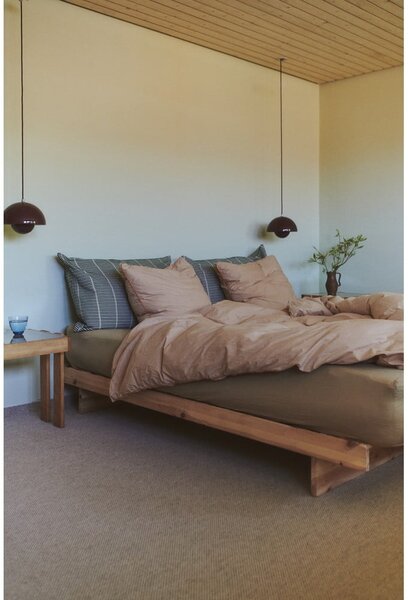 Postelja iz masivnega bora z letvenim dnom v naravni barvi 120x200 cm Kanso – Karup Design