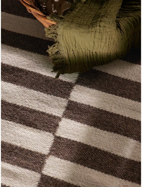 Bela/rjava obojestranska/ročno tkana volnena preproga 80x150 cm Vika – Hanse Home
