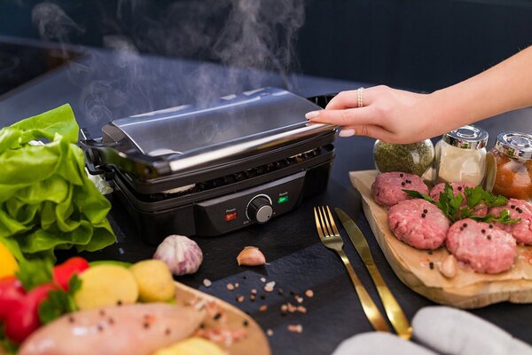 2500W električni toaster in kontaktni žar za sendviče