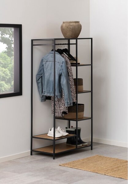 Črna odprta garderobna omara v hrastovem dekorju 77x165 cm Seaford – Actona