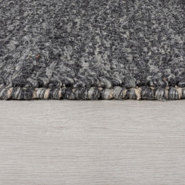 Temno siv ročno tkan tekač iz mešanice volne 60x230 cm Minerals – Flair Rugs