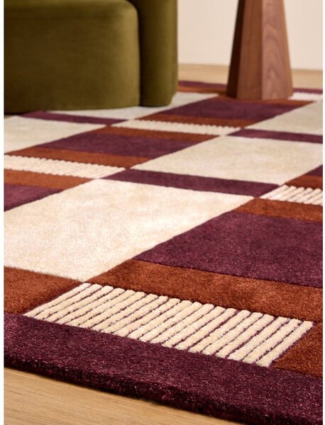 Bordo rdeča/kremno bela ročno tkana preproga iz recikliranih vlaken 120x170 cm Franka – MADE