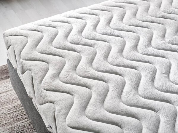 Srednje trda/mehka obojestranska vzmetnica z vzmetmi 140x190 cm Niron – Kalune Design