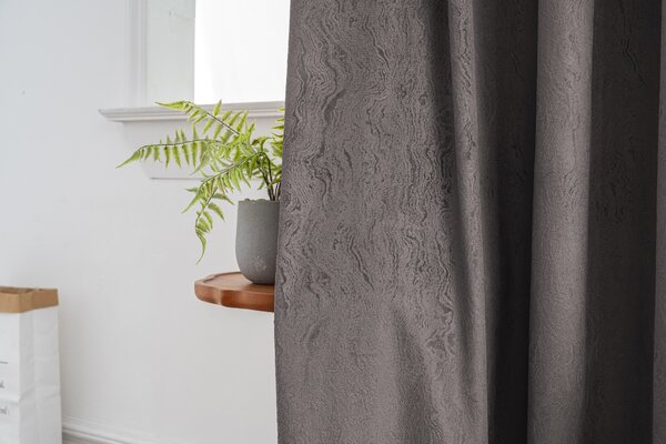 Zatemnitvena zavesa DUNES VELVET 140x250 cm, temno siva Za obesiti: Kovinski obročki