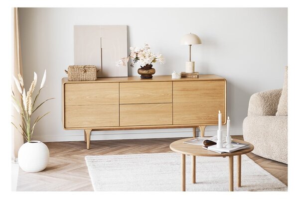 Okrogla klubska mizica iz masivnega hrasta v naravni barvi ø 70 cm Jena – House Nordic