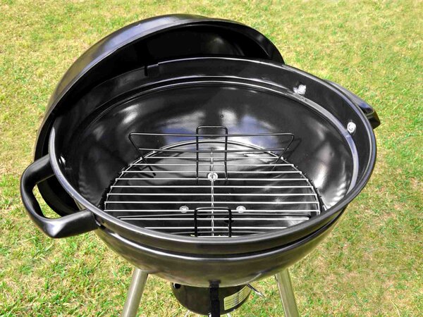 Žar na oglje 46cm s posodo za pepel- Master Grill