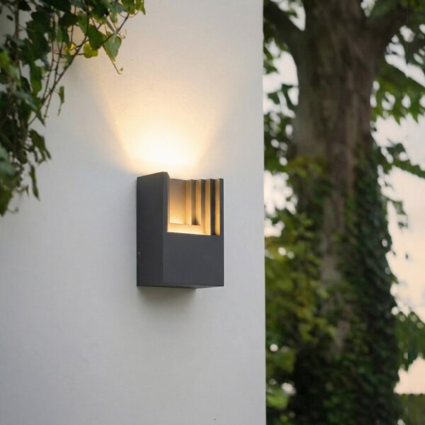 Lindby LED zunanja stenska svetilka Aurali, 1-svetilna, črna, IP65, Črna, Aluminij, Sodobni