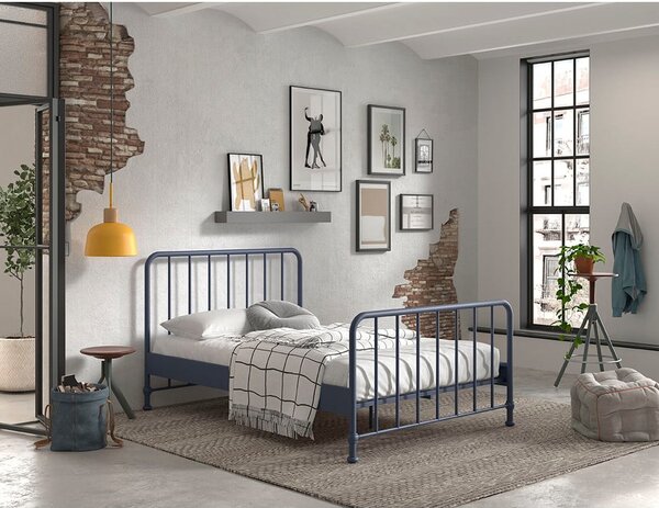 Modra kovinska zakonska postelja z letvenim dnom 140x200 cm BRONXX – Vipack