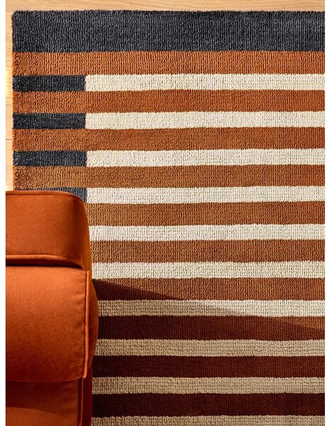 Oranžna preproga iz recikliranih vlaken 120x170 cm Lois – MADE