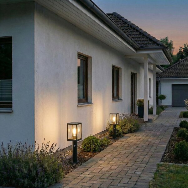 Lindby LED-Solar-Wegeleuchte Relto, senzor, zemeljski kolik, 50 cm, Črna, Steklo, Sodobni, Solarne luči
