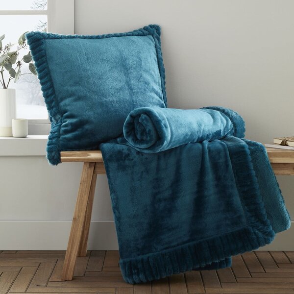 Okrasna blazina 55x55 cm Velvet and Faux Fur - Catherine Lansfield