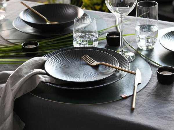 Creatable Jedilni Servis Vesuvio Black, 12-Delni