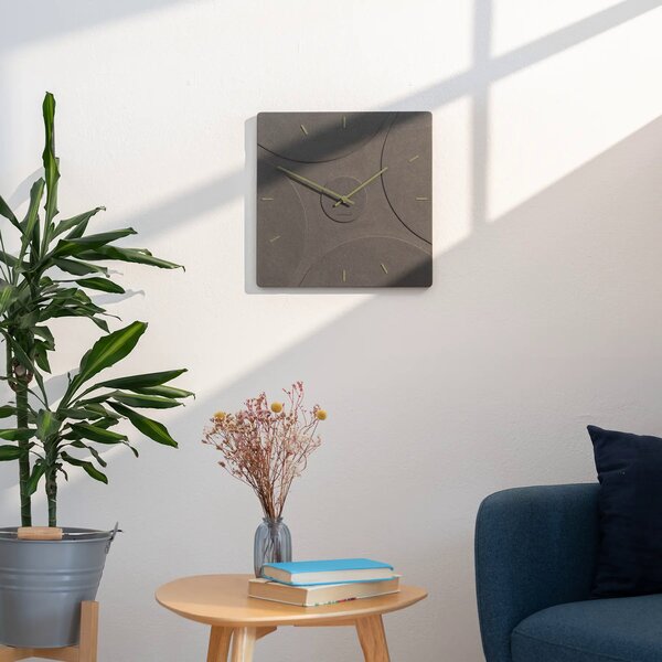 Stenska ura Luxhora Quadriva Black 11 barv kazalcev