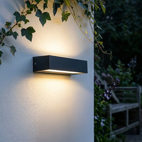 Moderna stenska svetilka črna z LED IP65 - Steph