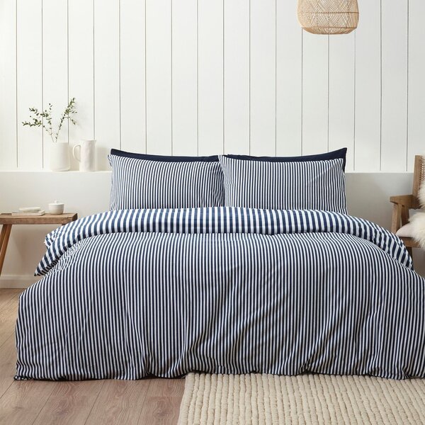 Temno modra enojna flanelna posteljnina 135x200 cm Stripe – Catherine Lansfield