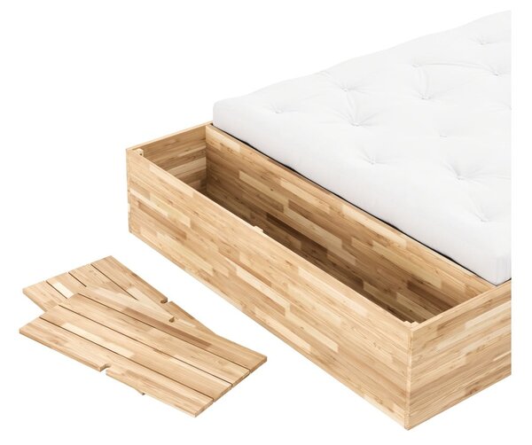 Zakonska postelja iz masivnega bora s prostorom za shranjevanje z letvenim dnom 140x200 cm v naravni barvi Basement Bed – Karup Design