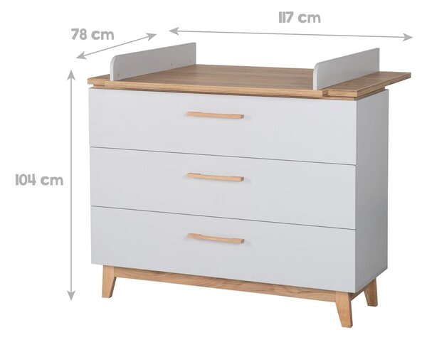 Svetlo siva nizka otroška komoda v hrastovem dekorju s previjalnim pultom 117x104 cm Caro – Roba