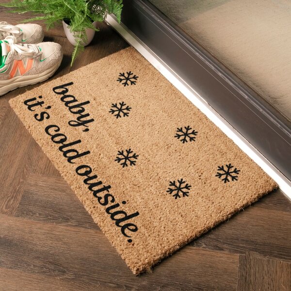 Predpražnik z božičnim motivom iz kokosovih vlaken 40x60 cm Baby It's Cold Outside – Artsy Doormats