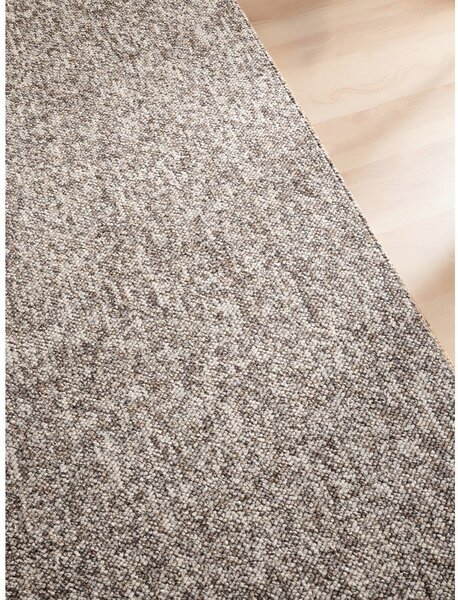 Siva pralna preproga 120x170 cm Rocco Taupe – Elle Decoration
