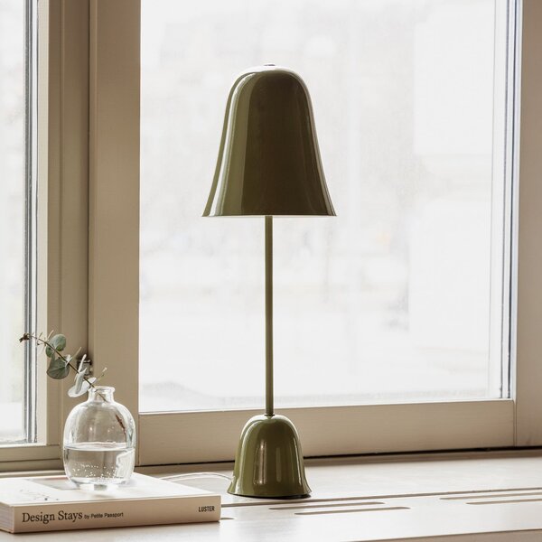 Globen Lighting namizna svetilka Blåklockan, olivno zelena, višina 56 cm, Zelena, Dnevna soba / jedilnica, Kovina, Skandinavski