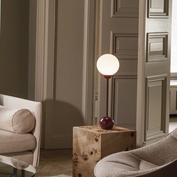 Globen Lighting namizna svetilka Ripley, rdeča, višina 52 cm, železo/steklo, Rdeča, Dnevna soba / jedilnica, Kovina, Dizajn