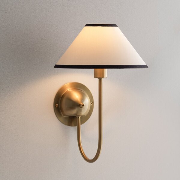 Globen Lighting stenska svetilka IRIS, krem barve, višina 32 cm, Bež, Dnevna soba / jedilnica, Tkanine / tekstil, Skandinavski
