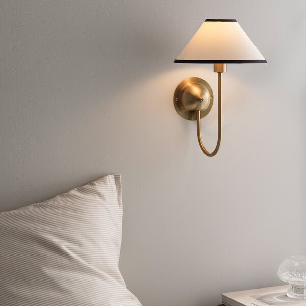 Globen Lighting stenska svetilka IRIS, krem barve, višina 32 cm, Bež, Dnevna soba / jedilnica, Tkanine / tekstil, Skandinavski