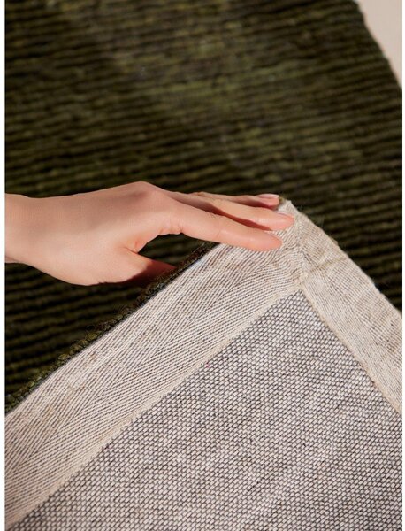 Temno zelena ročno tkana volnena preproga 160x230 cm Bexley Woolwich – Ted Baker
