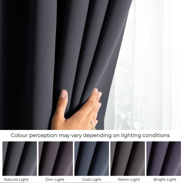 Temno siva zavesa za delno zatemnitev 140x270 cm Kierra – Restilo
