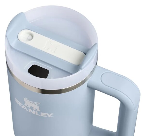 Stanley termo skodelica iz nerjavečega jekla Quencher® H2.O FlowState™ 0.89L