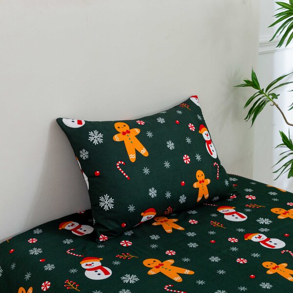 Prevleka za blazino iz mikrovlaken SNOWMAN AND GINGERBREAD 50x70 cm, zelena