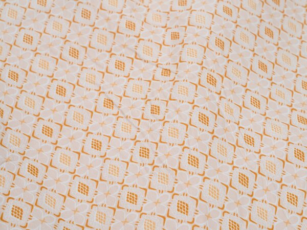 Obojestranska posteljnina DUO SENSE SOFIRA kremna + prevleka za vzglavnik 40x50 cm BREZPLAČNO Dimenzije posteljnine: 70 x 90 cm | 140 x 200 cm